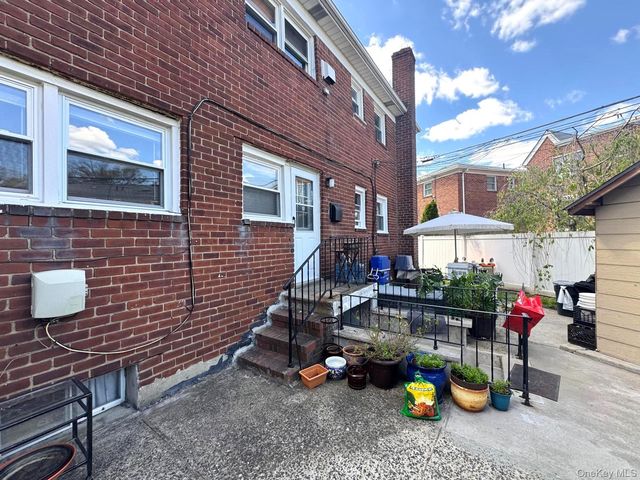 16303 22nd Avenue, Whitestone, NY 11357