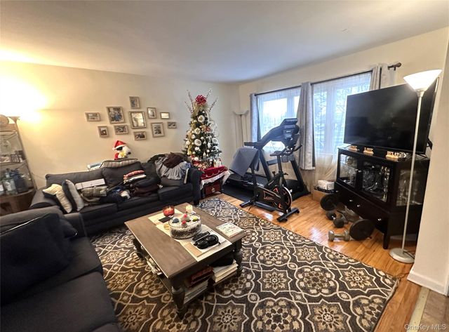 16303 22nd Avenue, Whitestone, NY 11357