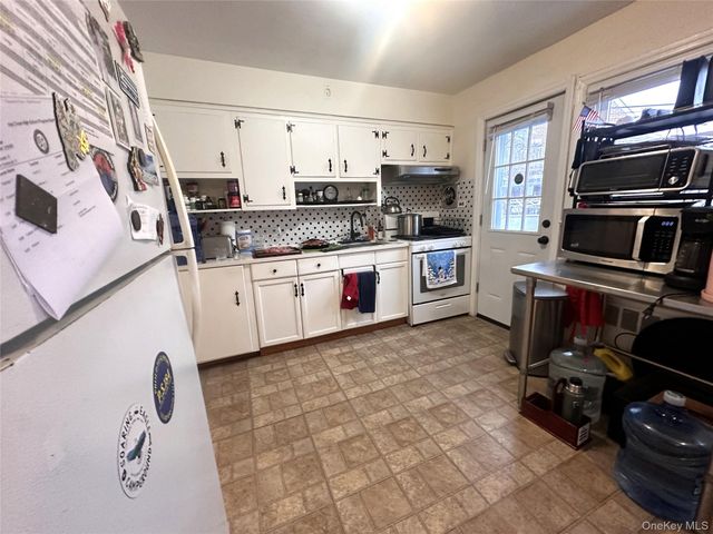 16303 22nd Avenue, Whitestone, NY 11357