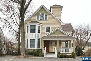 240 Grand Avenue 2nd Fl REAR, Englewood, NJ 07631