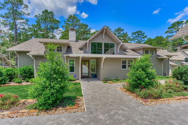 26327 Jacks Barn Rd, Montgomery, TX 77316