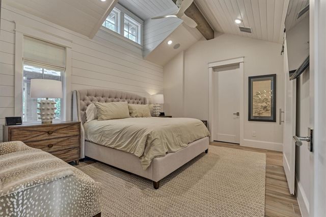 26327 Jacks Barn Rd, Montgomery, TX 77316