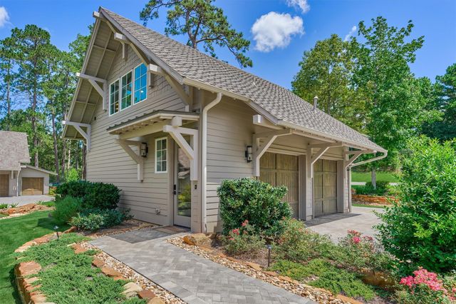 26327 Jacks Barn Rd, Montgomery, TX 77316