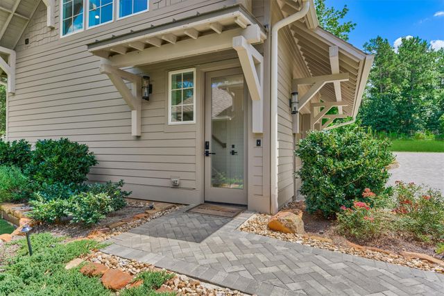 26327 Jacks Barn Rd, Montgomery, TX 77316