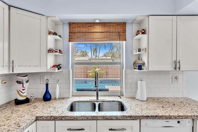 3192 Coolidge St, Hollywood, FL 33021