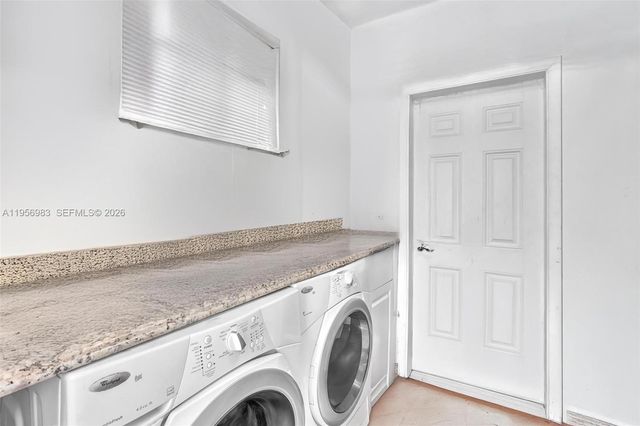 3192 Coolidge St, Hollywood, FL 33021