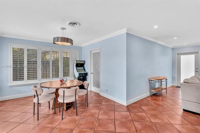 3192 Coolidge St, Hollywood, FL 33021