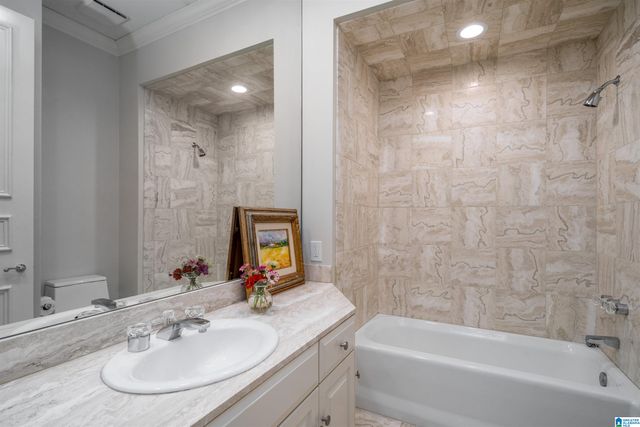 2600 Arlington Ave S Apt 80, Birmingham, AL 35205