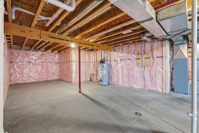 5752 Wall Street, Waterloo, IA 50701