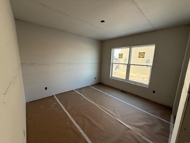 5752 Wall Street, Waterloo, IA 50701