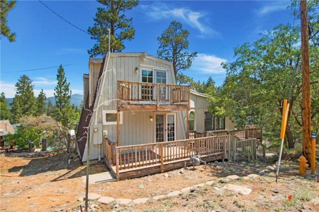 720 Maryland Road, Big Bear Lake, CA 92315