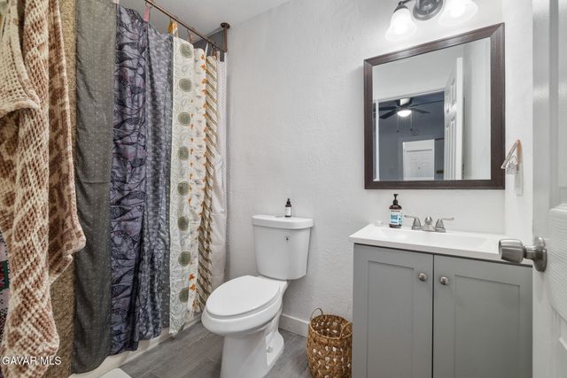 1244 Nadeau Street, Los Angeles, CA 90001