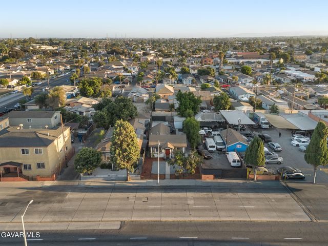 1244 Nadeau Street, Los Angeles, CA 90001