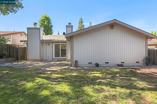 1431 Ridgewood Dr, Martinez, CA 94553