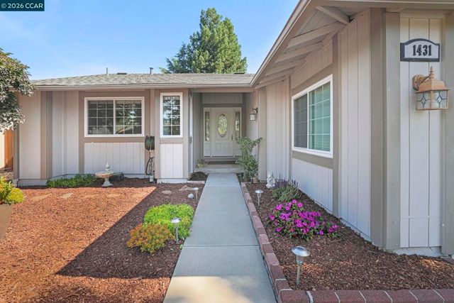 1431 Ridgewood Dr, Martinez, CA 94553