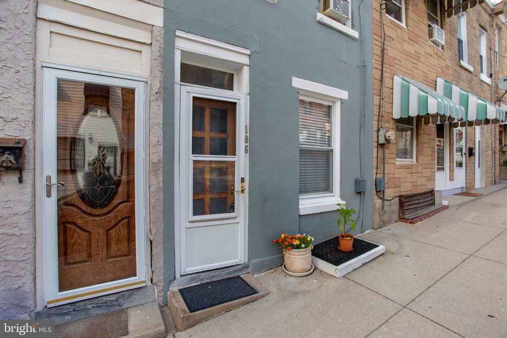 106 DAVIS ST, Philadelphia, PA 19127