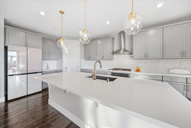 3329 Jackrabbit Ct, Folsom, CA 95630