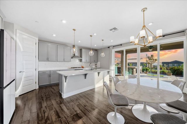 3329 Jackrabbit Ct, Folsom, CA 95630
