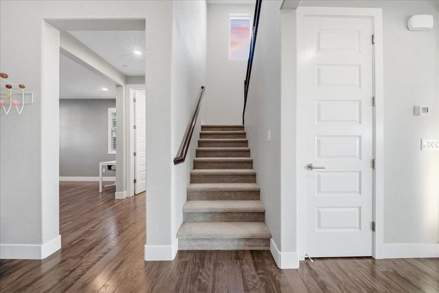 3329 Jackrabbit Ct, Folsom, CA 95630
