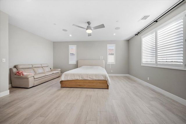 3329 Jackrabbit Ct, Folsom, CA 95630