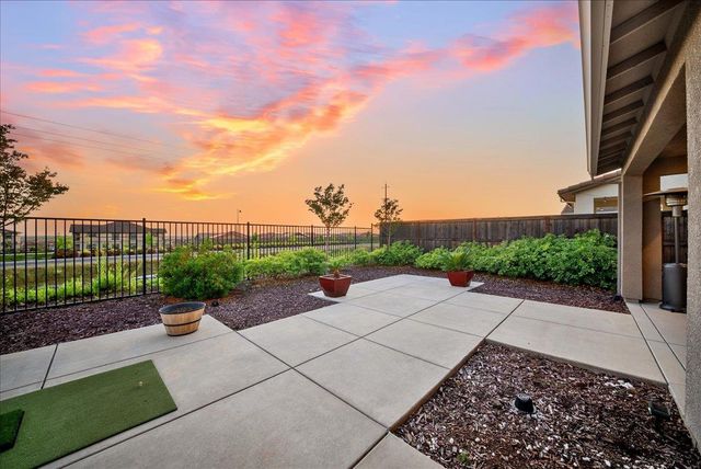 3329 Jackrabbit Ct, Folsom, CA 95630