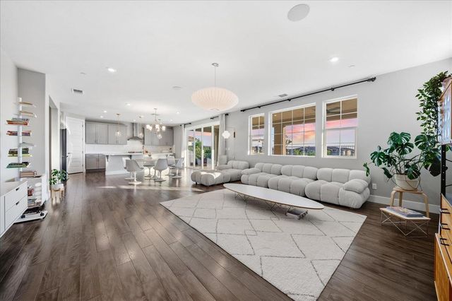 3329 Jackrabbit Ct, Folsom, CA 95630