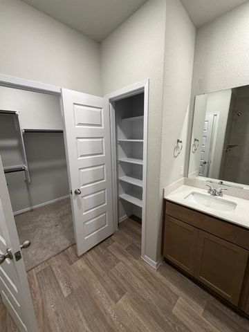 2615 Derwent DR, Pflugerville, TX 78660