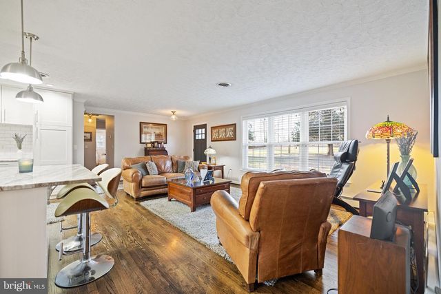 6159 FISHERS STATION RD, Lothian, MD 20711