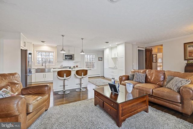 6159 FISHERS STATION RD, Lothian, MD 20711