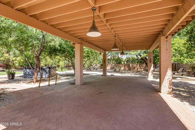 5134 E BERYL Avenue, Paradise Valley, AZ 85253