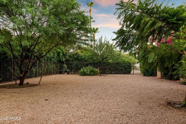 5134 E BERYL Avenue, Paradise Valley, AZ 85253