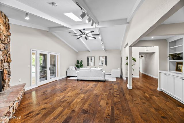 5134 E BERYL Avenue, Paradise Valley, AZ 85253