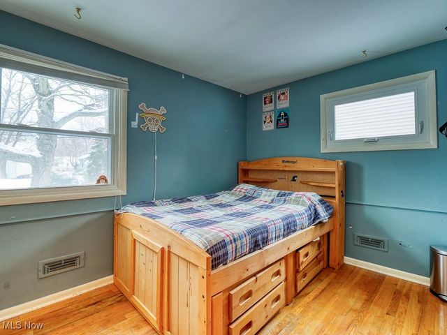 22370 Bartlett Drive, Rocky River, OH 44116