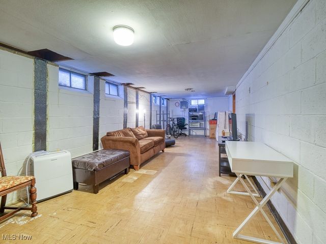 22370 Bartlett Drive, Rocky River, OH 44116