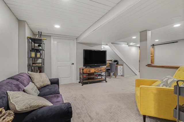 5323 Rugby Street, Portage, MI 49024