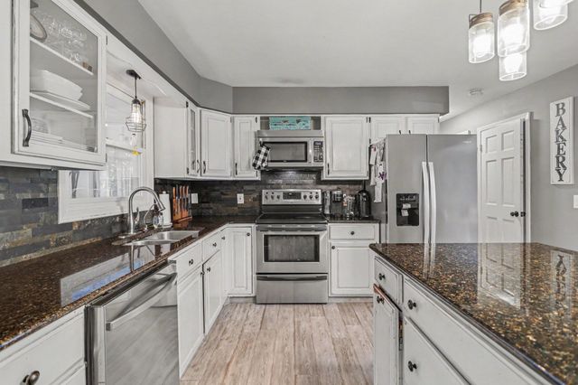 5323 Rugby Street, Portage, MI 49024