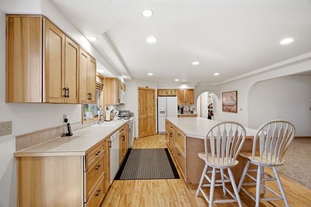 717 W Antler Rd, Deer Park, WA 99006
