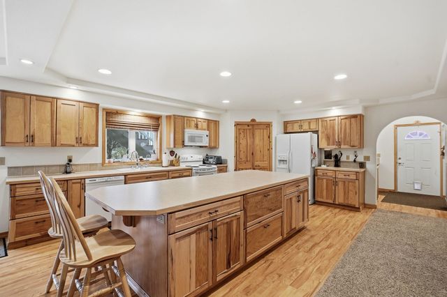 717 W Antler Rd, Deer Park, WA 99006