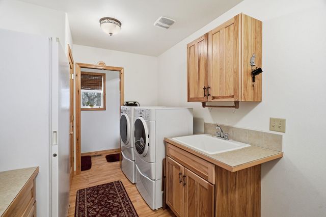 717 W Antler Rd, Deer Park, WA 99006