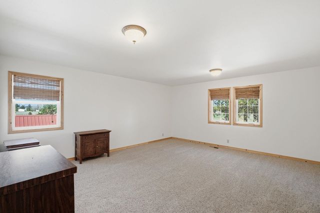 717 W Antler Rd, Deer Park, WA 99006