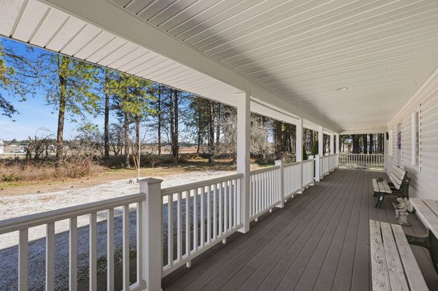 717 W Antler Rd, Deer Park, WA 99006