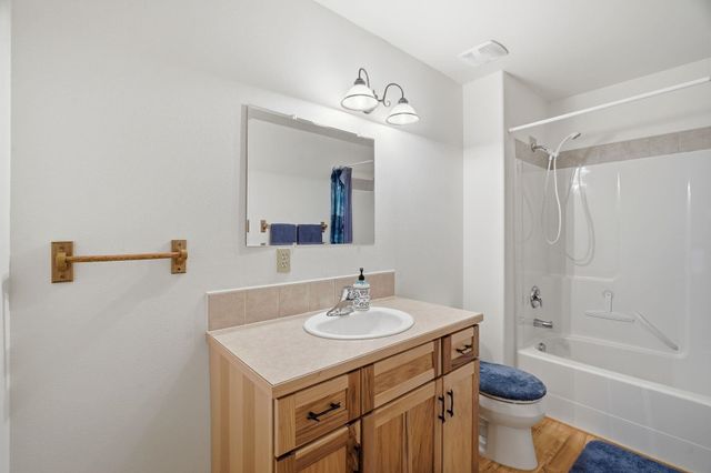 717 W Antler Rd, Deer Park, WA 99006
