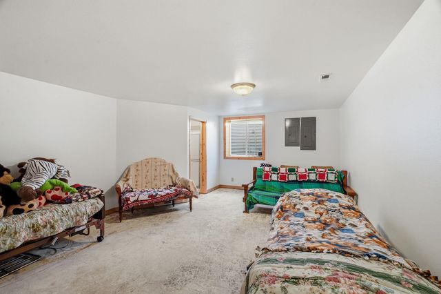 717 W Antler Rd, Deer Park, WA 99006
