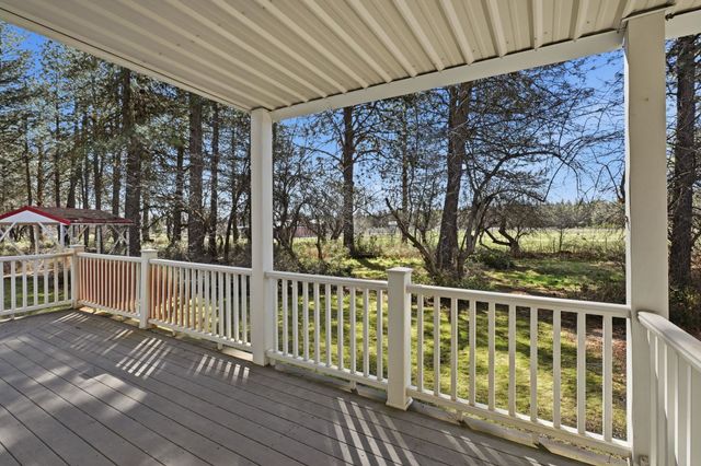 717 W Antler Rd, Deer Park, WA 99006