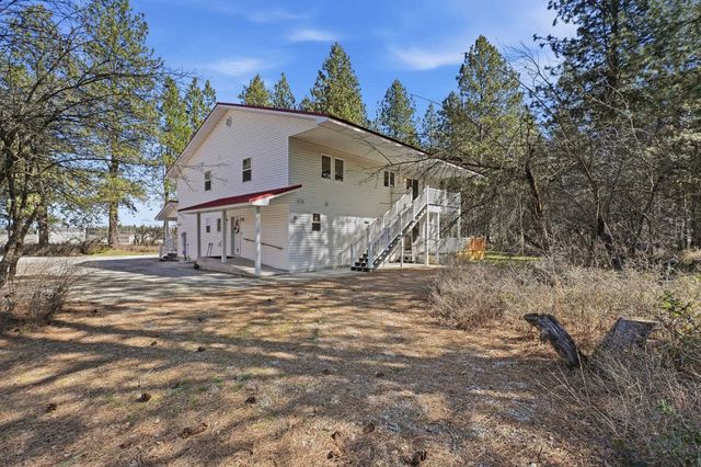 717 W Antler Rd, Deer Park, WA 99006