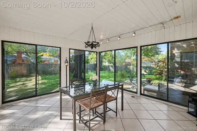 2341 Topaz Drive, Troy, MI 48085