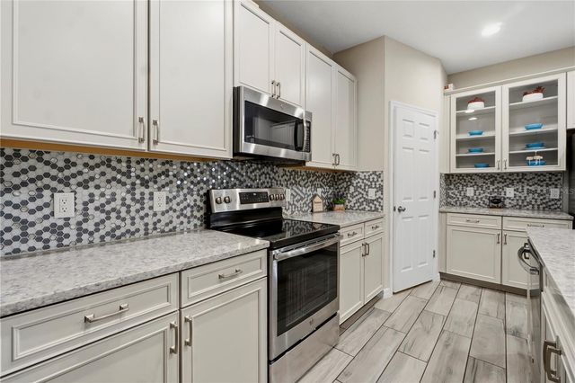 205 ABERDEEN STREET, Davenport, FL 33896