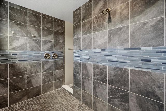 205 ABERDEEN STREET, Davenport, FL 33896