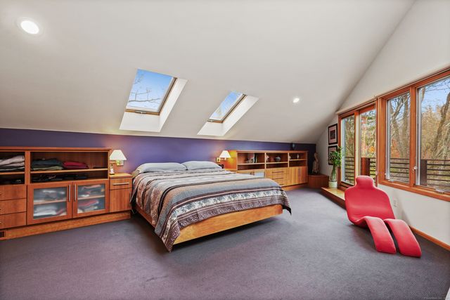 198 East Middle Patent Road, Stamford, CT 06831