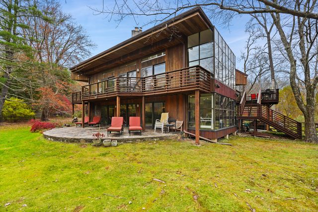 198 East Middle Patent Road, Stamford, CT 06831